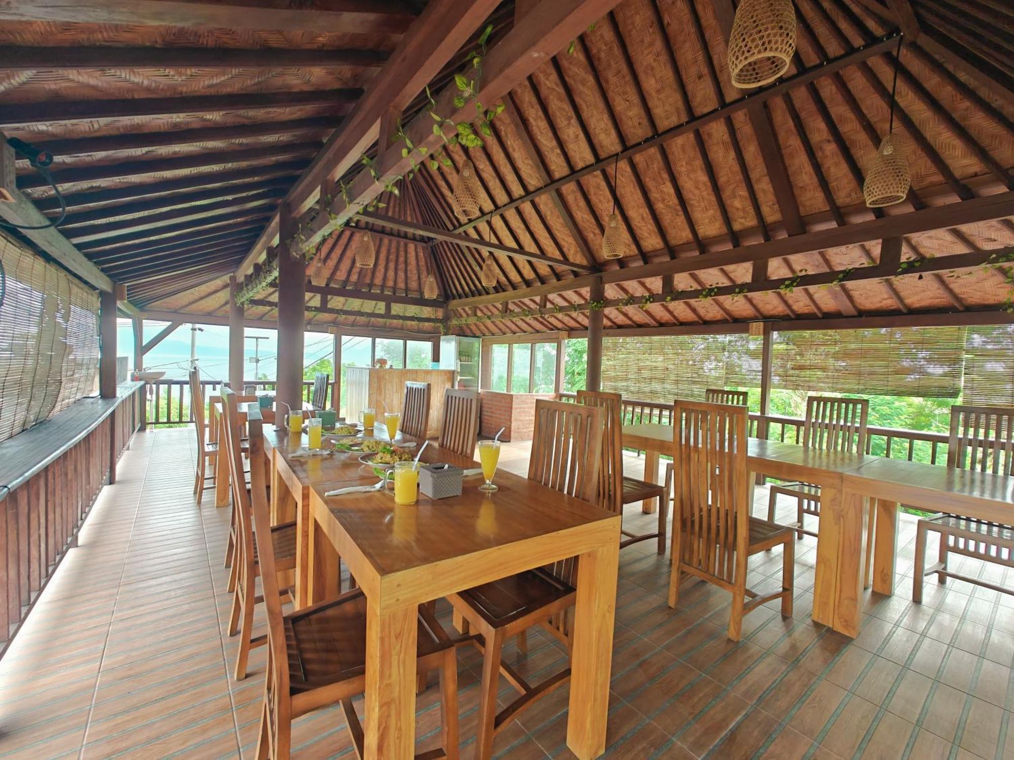 Nusa Sedayu Hotel By Ocean View Batununggul Kültér fotó