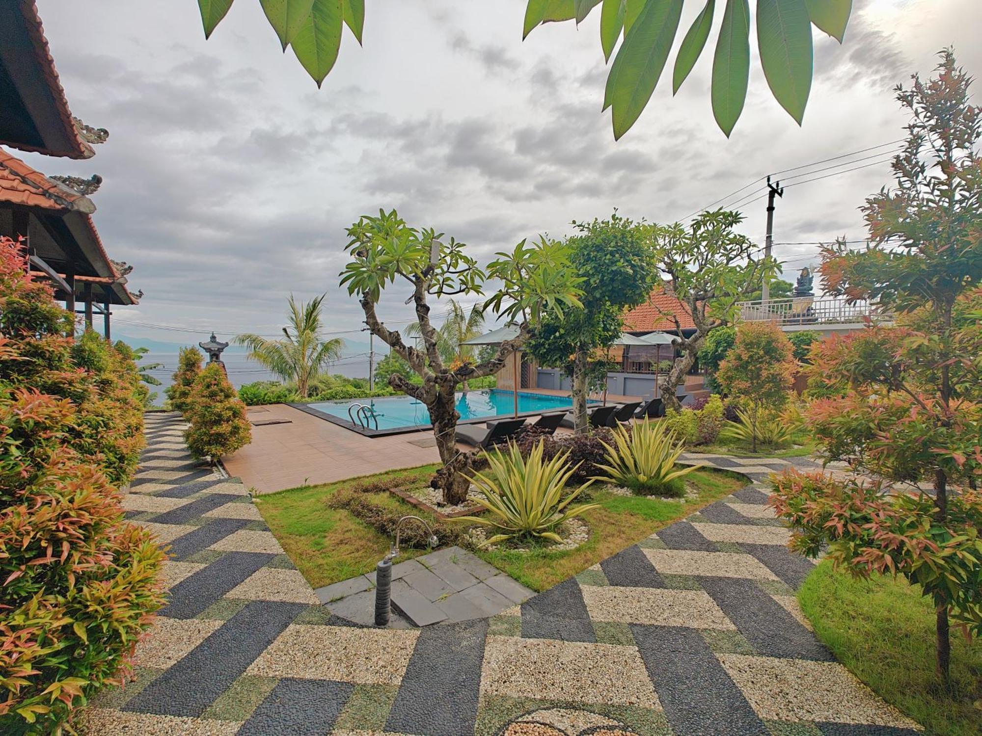 Nusa Sedayu Hotel By Ocean View Batununggul Kültér fotó